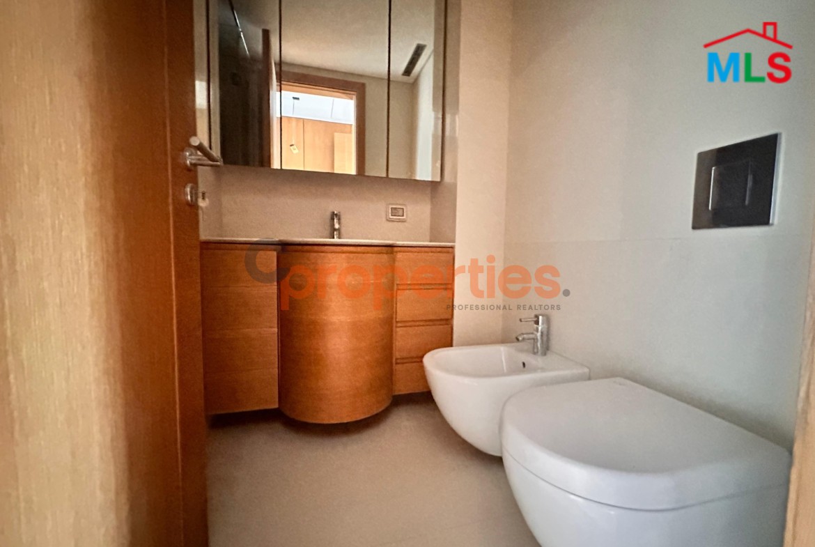 Sea View Apartment For Sale In Rawche front line – CPBHS32