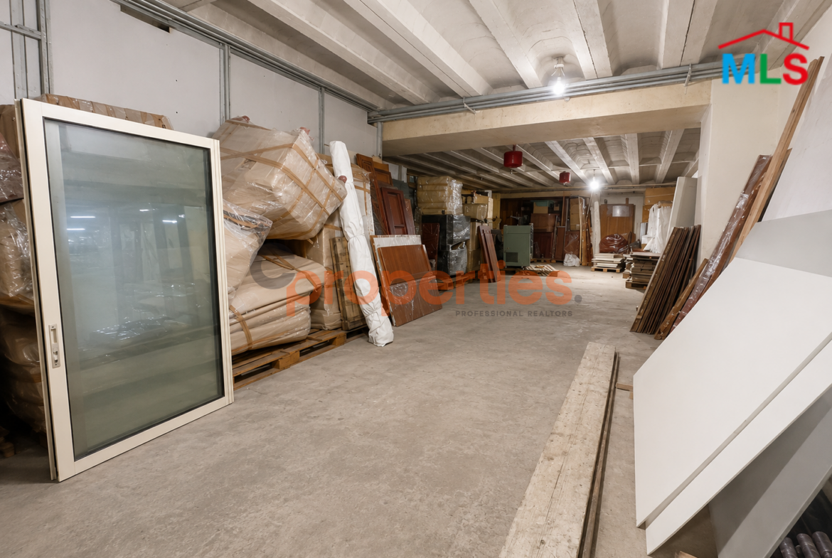 Warehouse For Sale In Rawche – CPBHS41