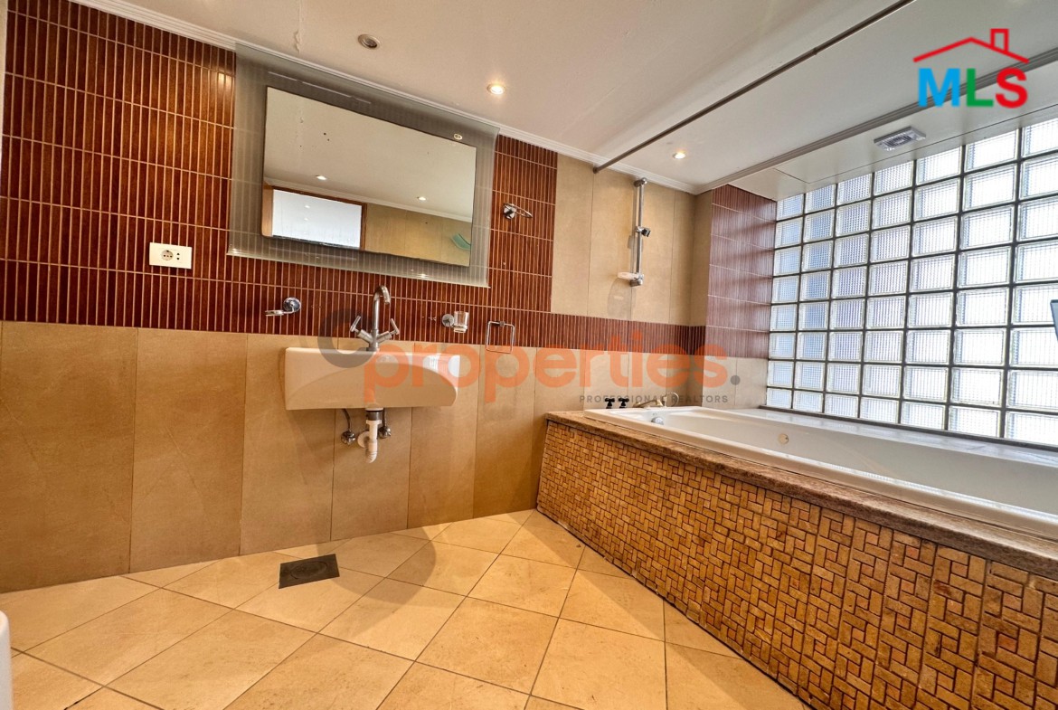 Apartment For Sale In Ramlet al Baydah – CPBHS44