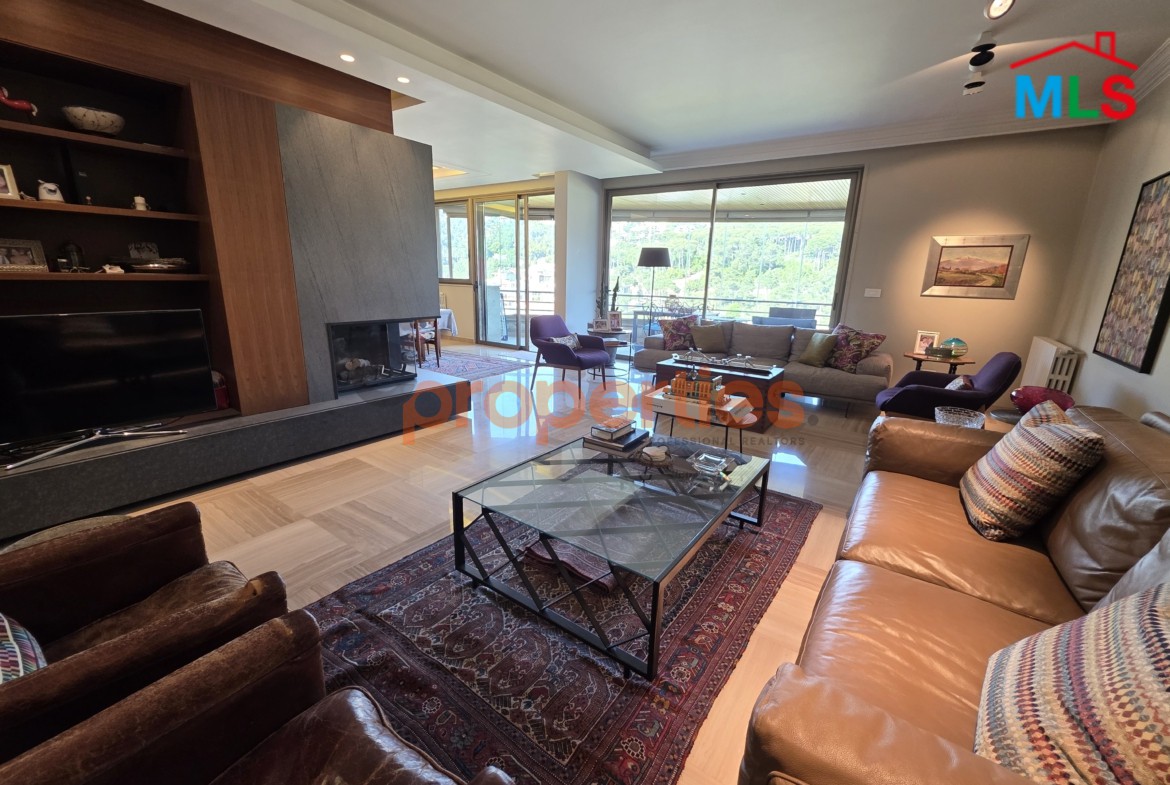 Apartment For Sale in Chalimar Baabdat CPES284