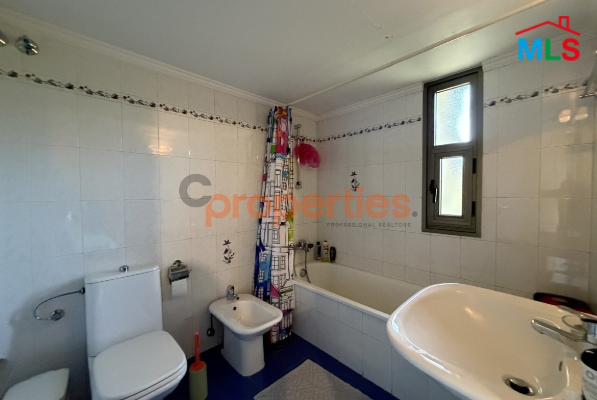 Apartment For Sale in Chalimar Baabdat CPES284