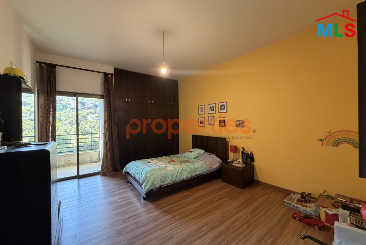 Apartment For Sale in Chalimar Baabdat CPES284