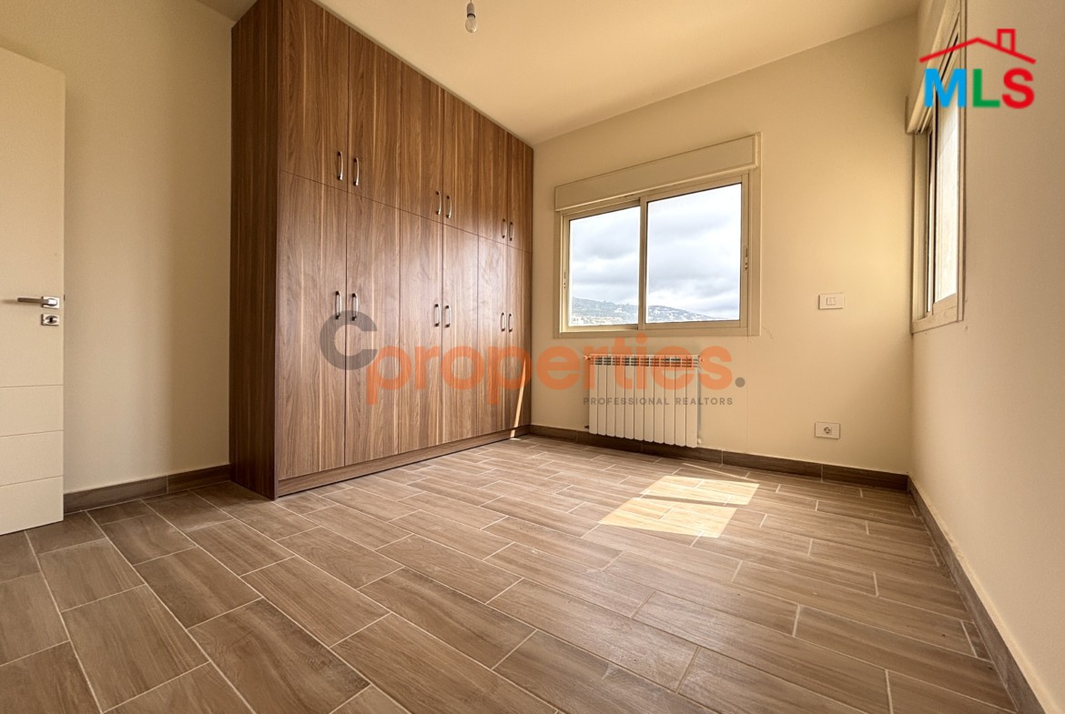 Apartment For Sale in Jbeil – CPJRK348