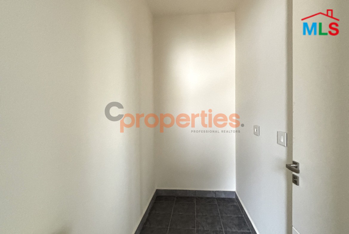 Apartment For Sale in Jbeil – CPJRK348