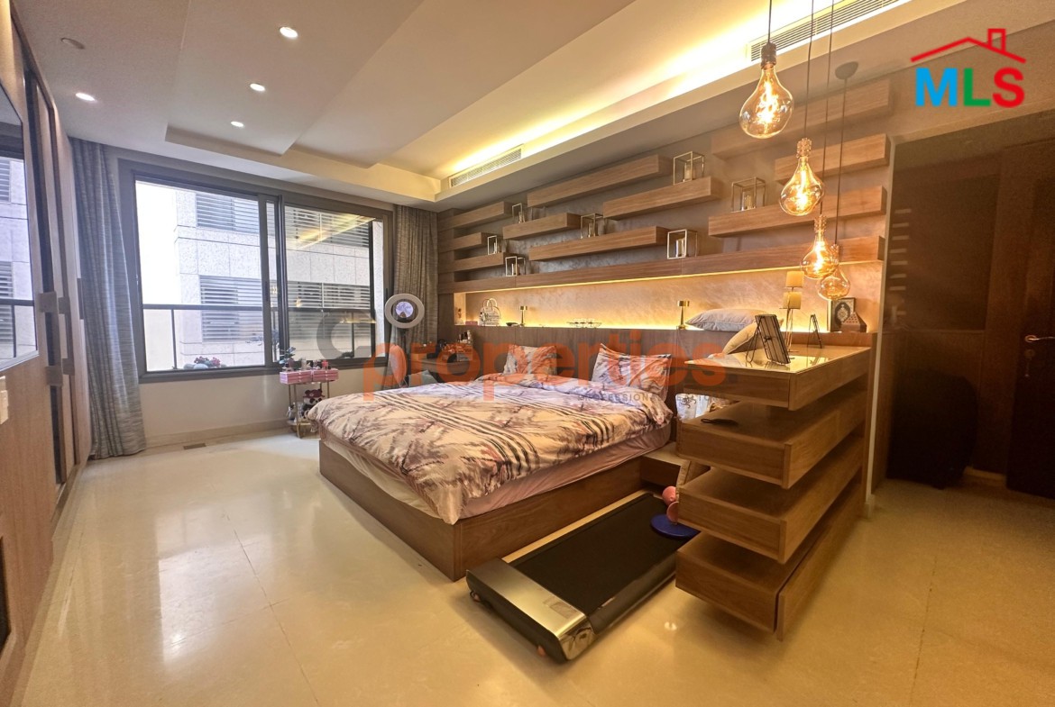 Apartment For Sale In Jnah Spinneys – شقة للبيع في الجناح CPBHS19