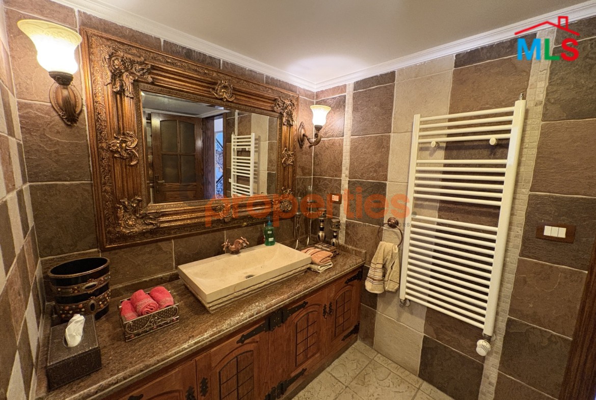 Villa For Sale In Batroun – CPJGN51