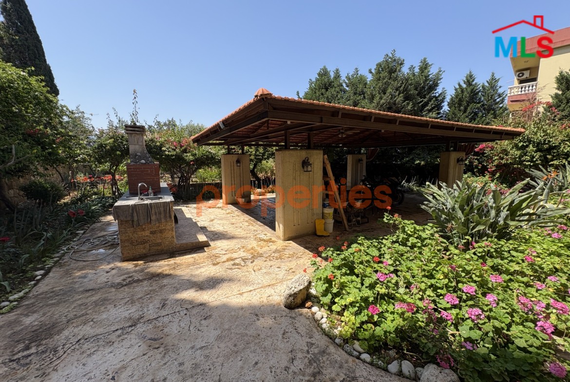 Villa For Sale In Batroun – CPJGN51