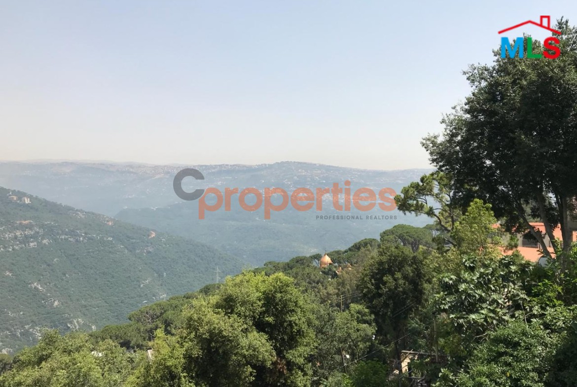 Land For Sale In Beit Mery – CPHJ02
