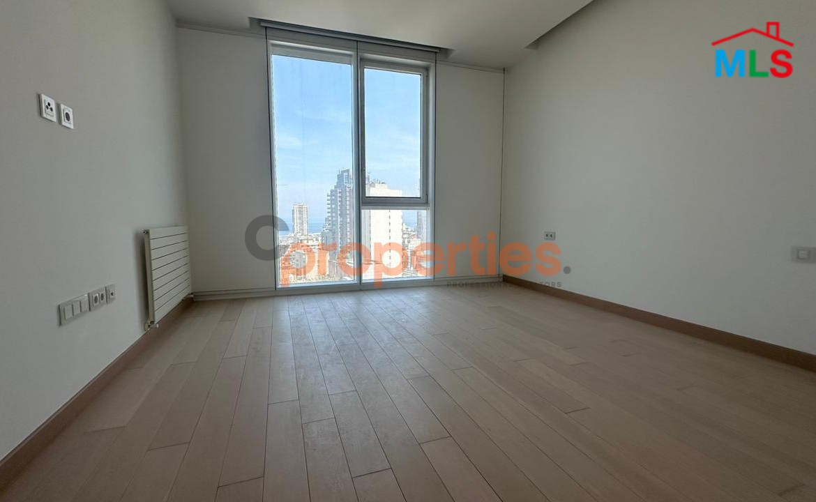 Apartment For Sale In Achrafieh – CPBWW135