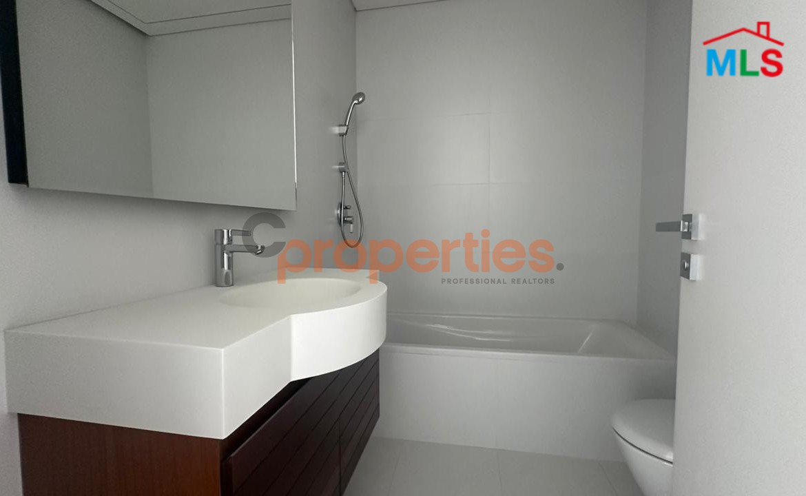 Apartment For Sale In Achrafieh – CPBWW135