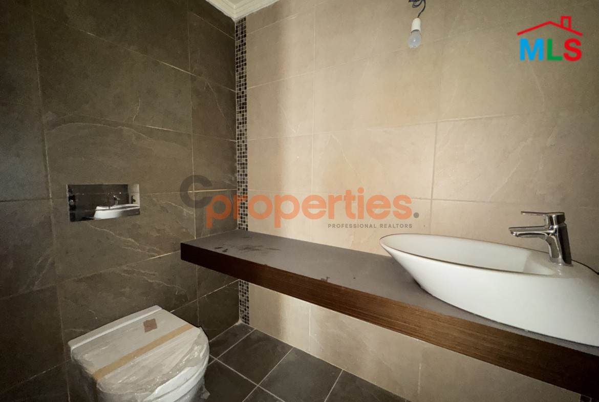 Apartment with garden for sale in Monteverde – CPGA148