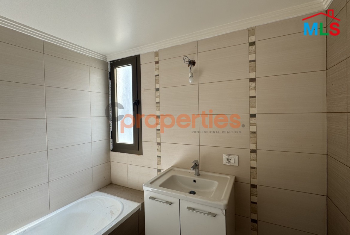 Apartment with garden for sale in Monteverde – CPGA148