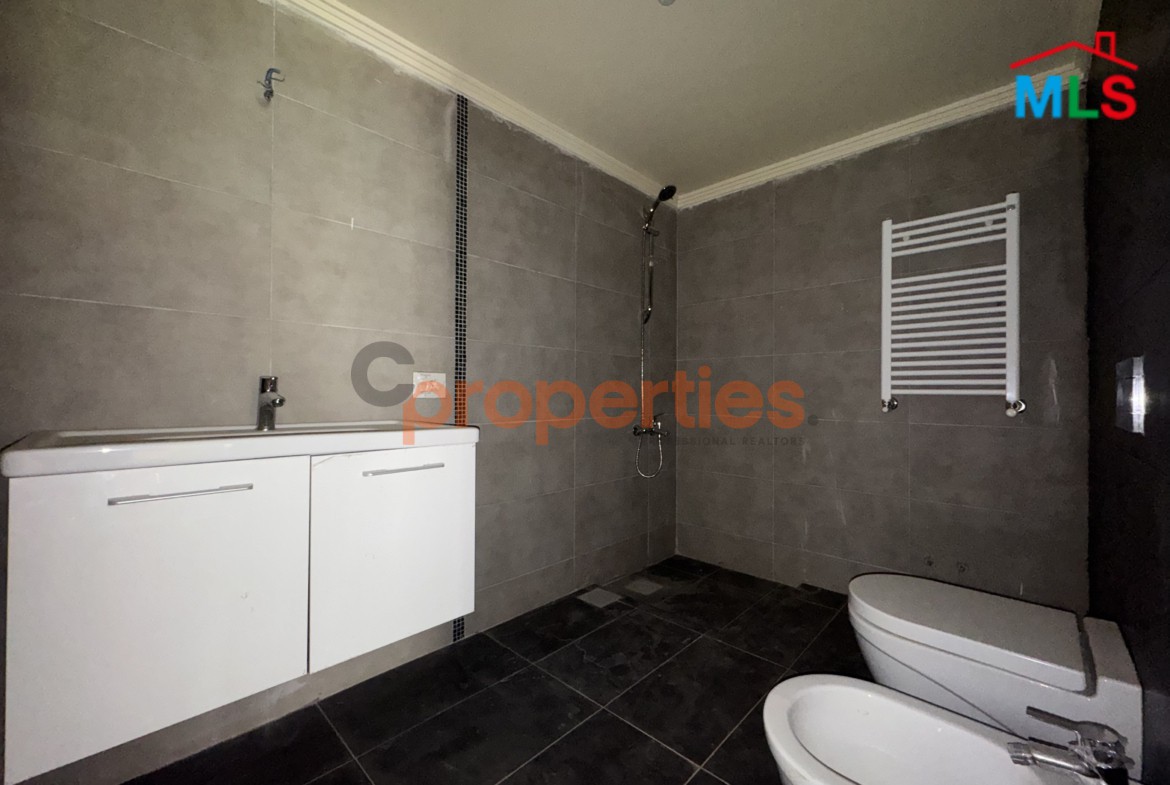 Apartment with garden for sale in Monteverde – CPGA148
