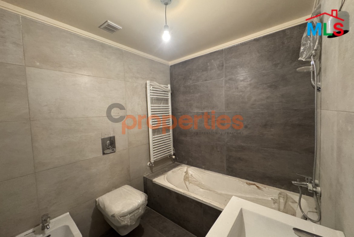 Duplex + Terrace for sale – Monteverde – CPGA147
