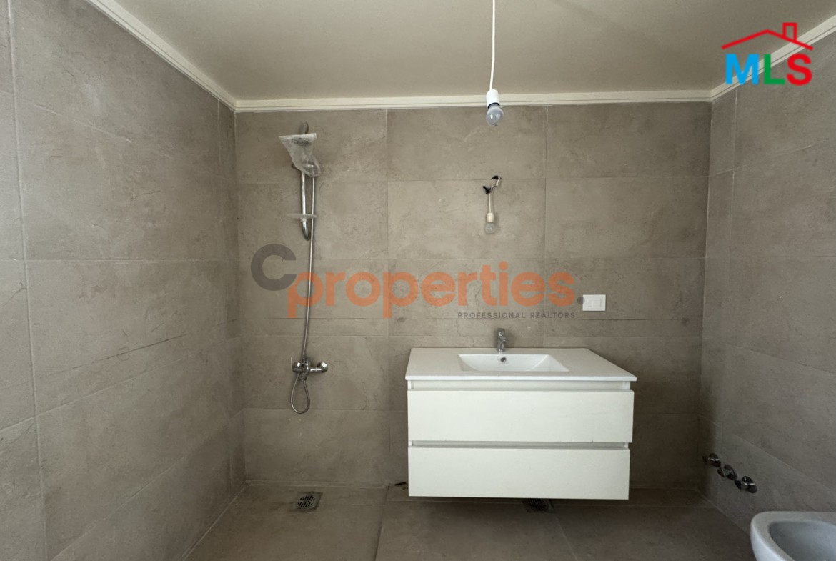 Duplex + Terrace for sale – Monteverde – CPGA147