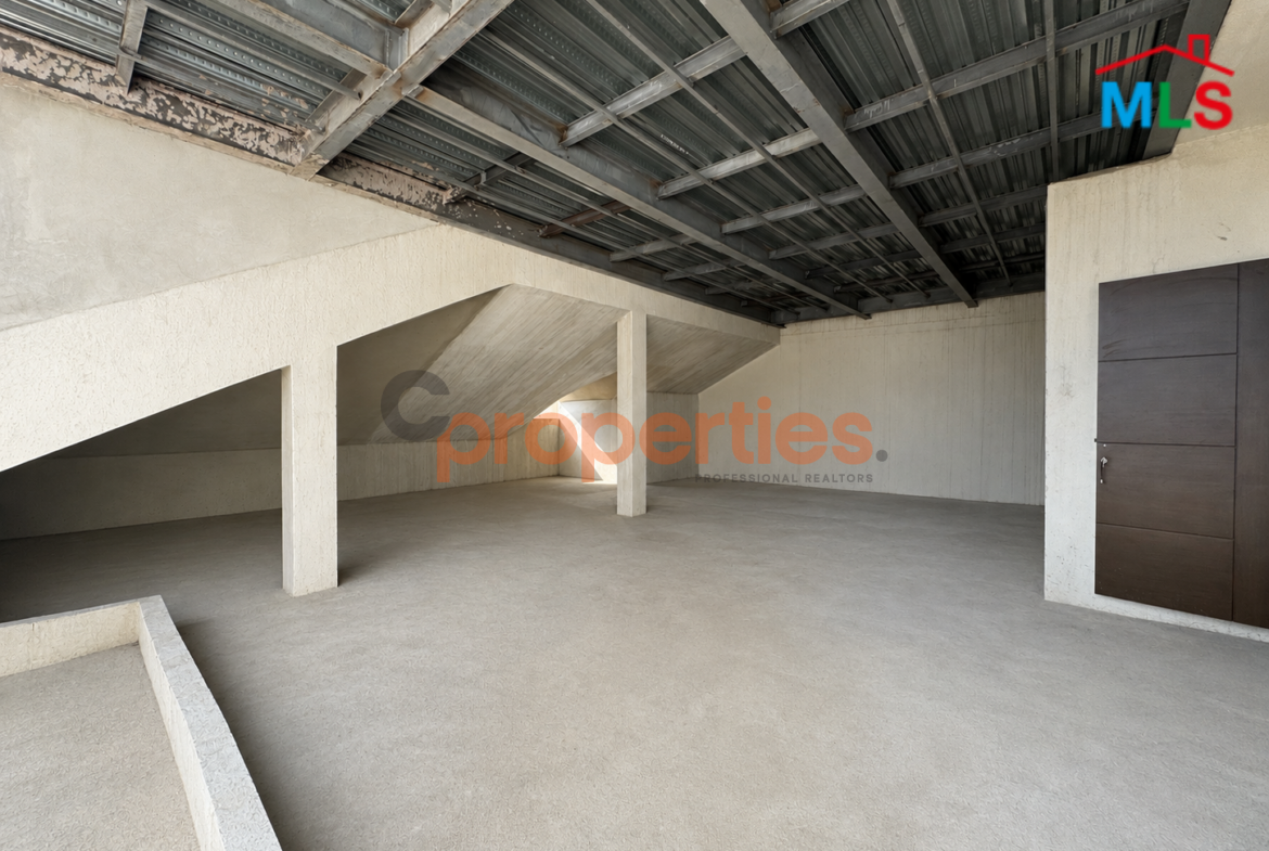 Duplex + Terrace for sale – Monteverde – CPGA147