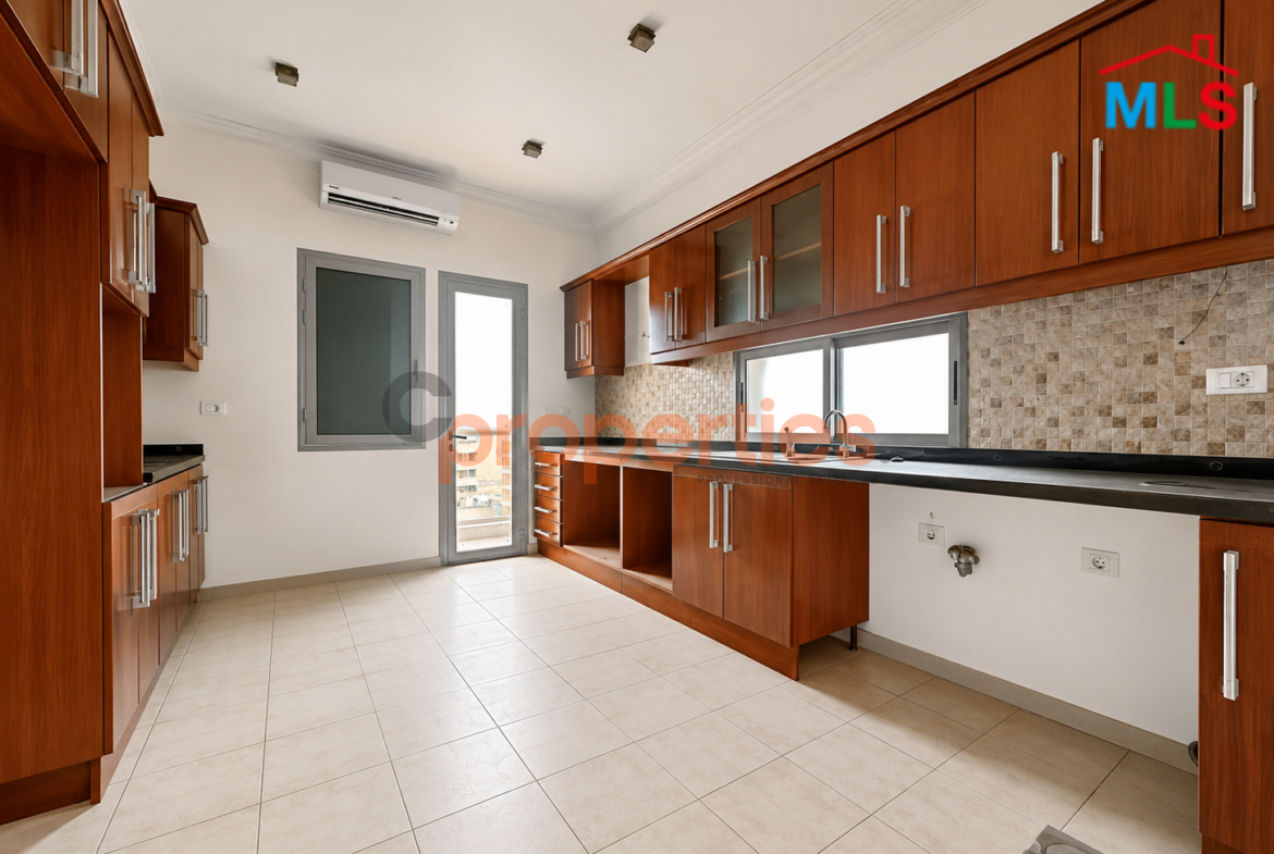Apartment For Sale In Manara – CPBHS10