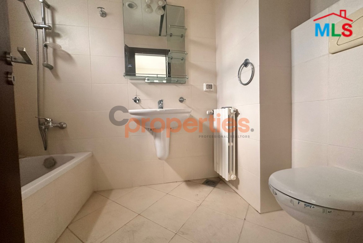Apartment For Sale In Manara – CPBHS10