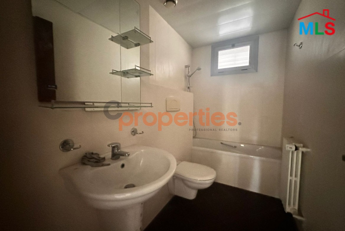 Apartment For Sale In Manara – CPBHS10
