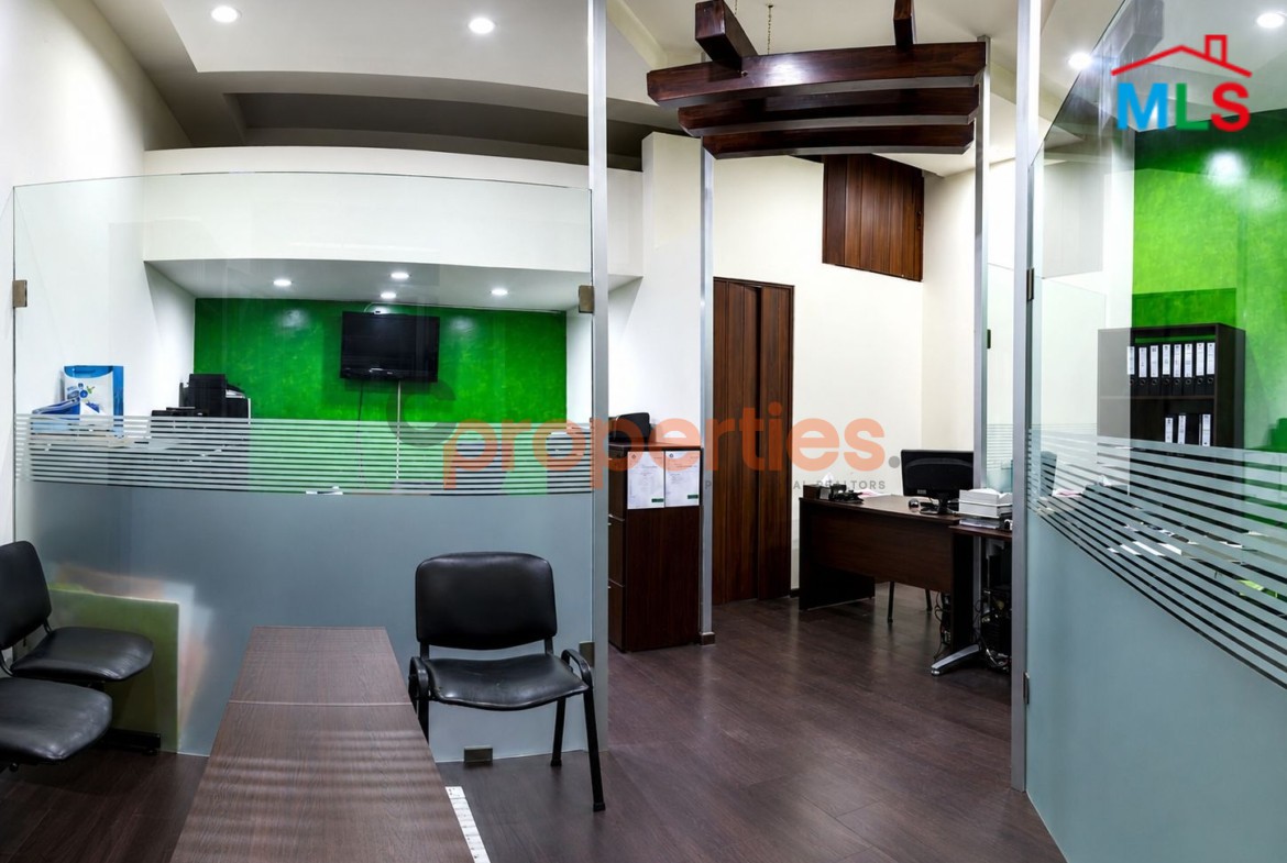Office For Sale in Hazmieh – CPCH18