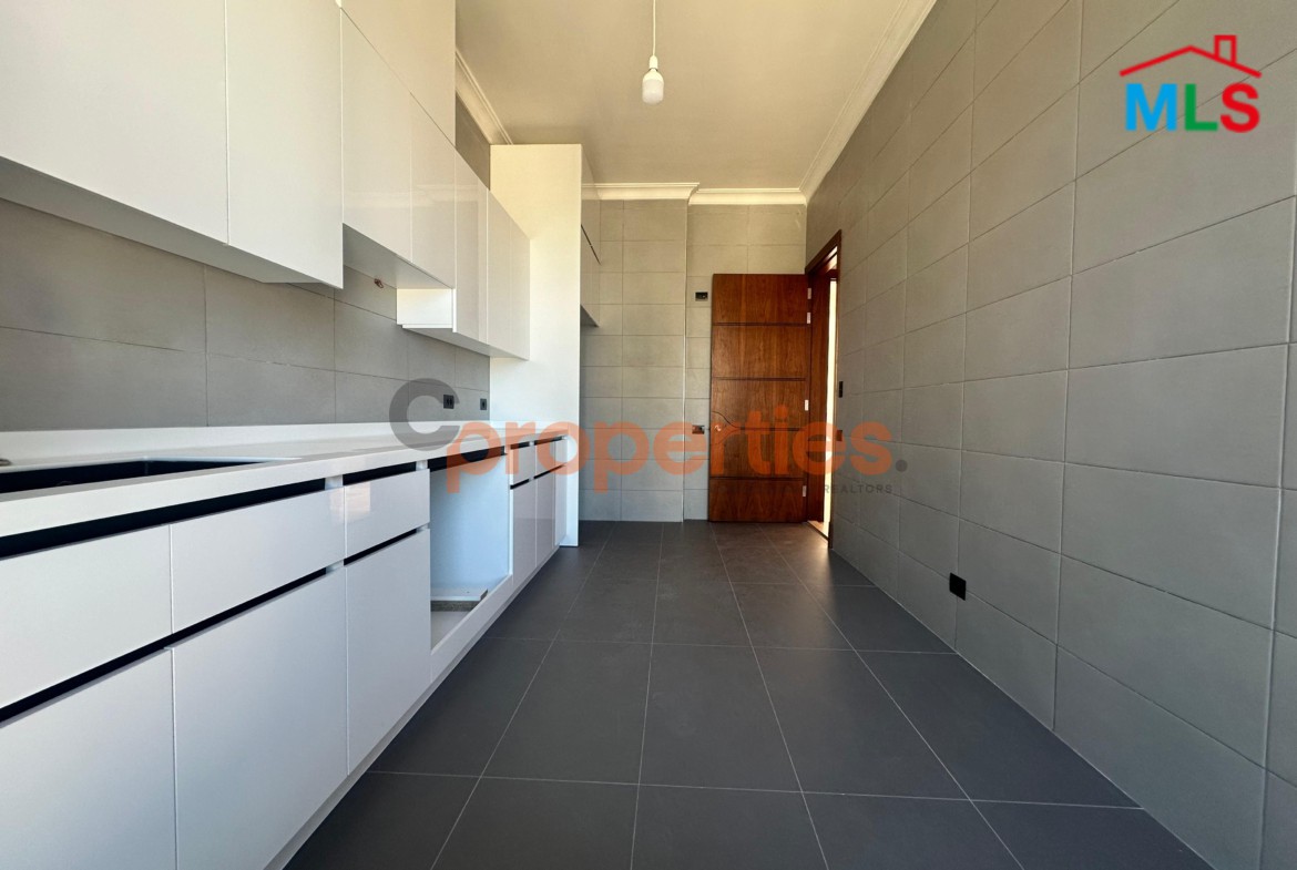 Apartment For Sale In Rawche – CPBHS02