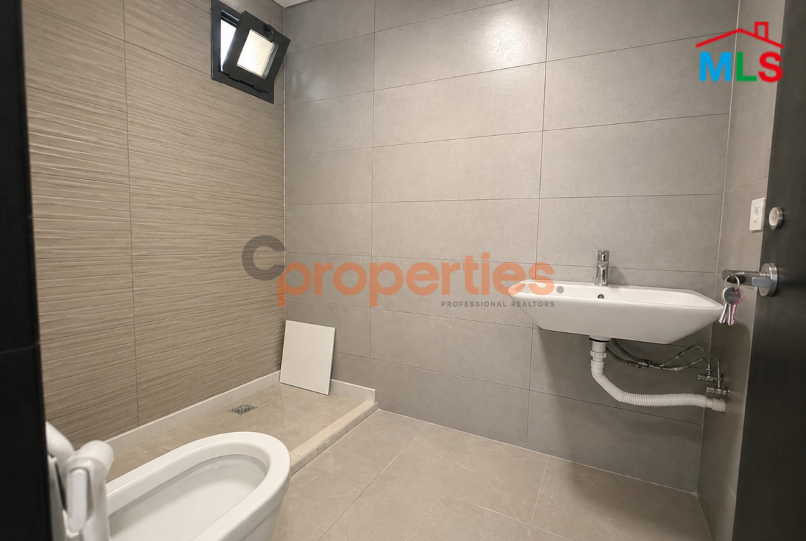 Apartment For Sale In Rawche – CPBHS01
