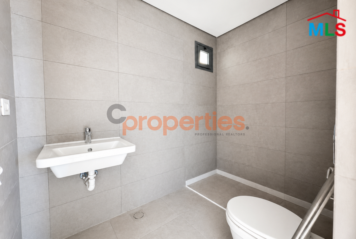 Apartment For Sale In Rawche – CPBHS01