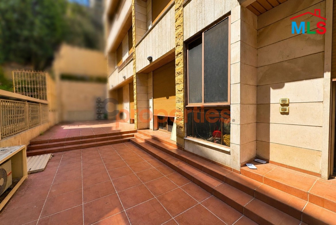 Apartment For Sale in Baabda – CPCH11