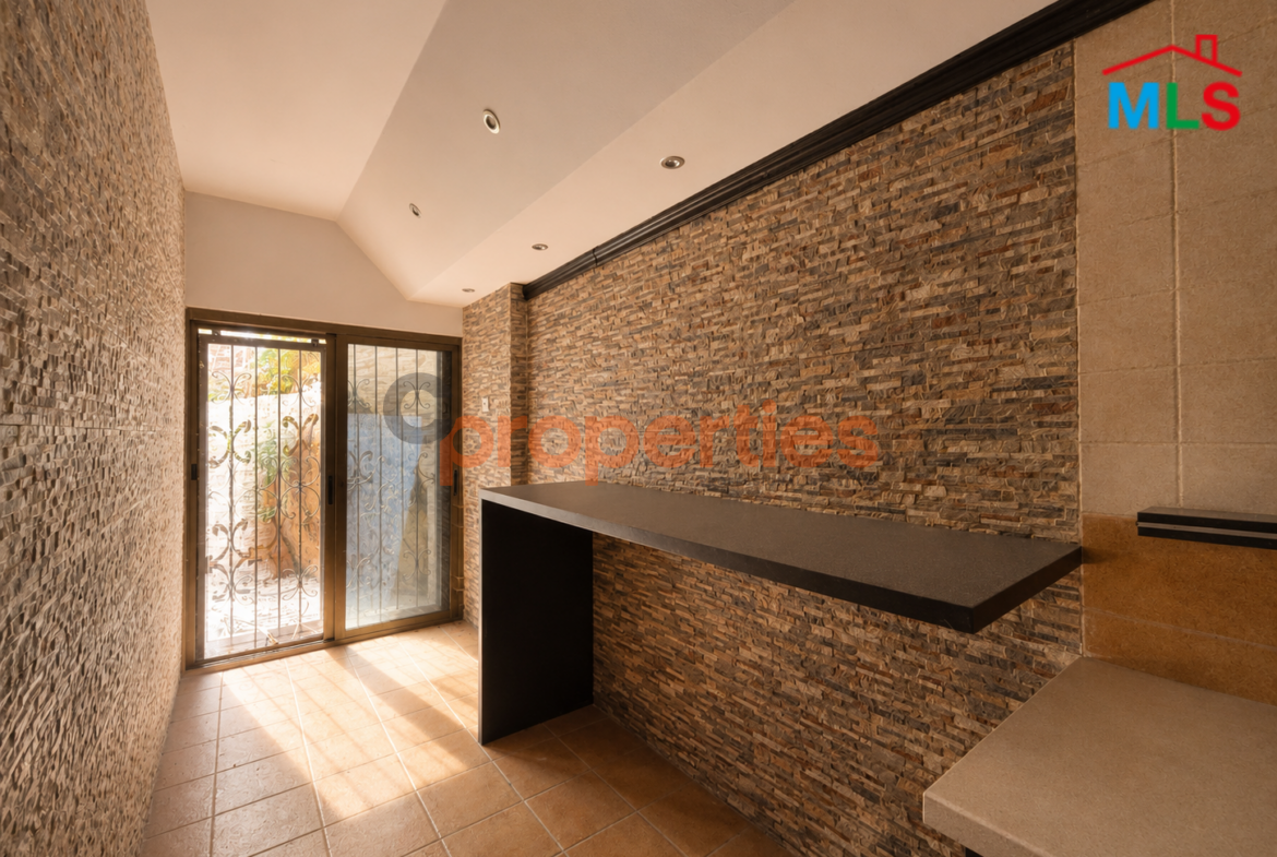 Apartment for sale in Mezher with terrace – CPRA150