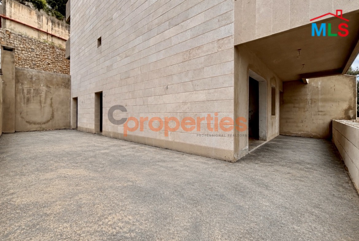 Apartment for sale in Bsalim with terrace | PAYMENT FACILITIES – CPRA148