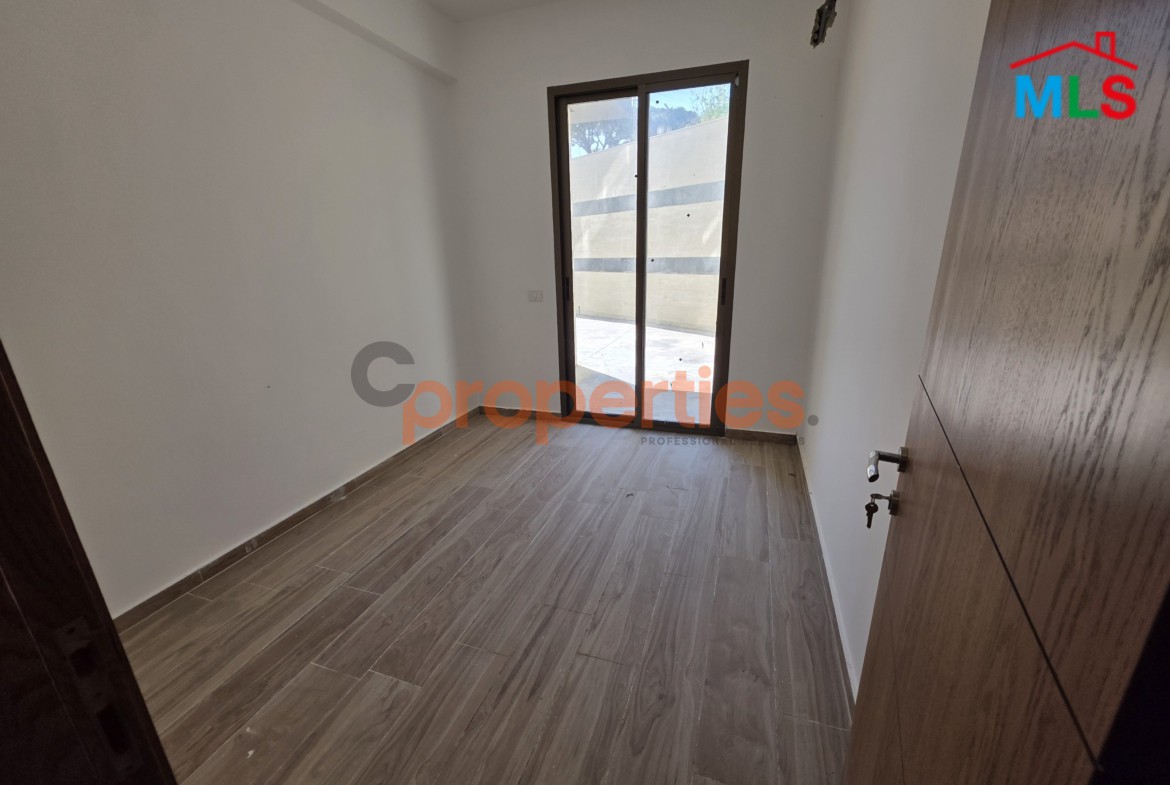 Apartment with Large Terrace in Baabdat Sfayla, Metn For Sale -CPSK78