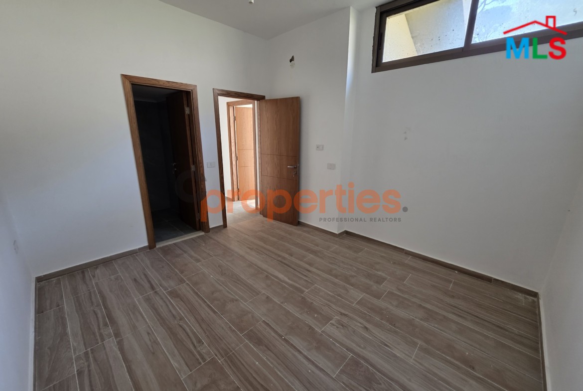 Apartment with Large Terrace in Baabdat Sfayla, Metn For Sale -CPSK78
