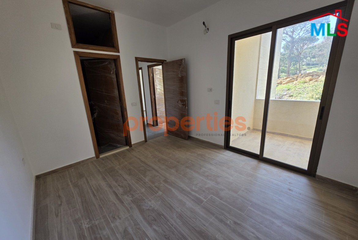 Duplex with Roof & Open View in Baabdat Sfayla, Metn For Sale – CPSK80