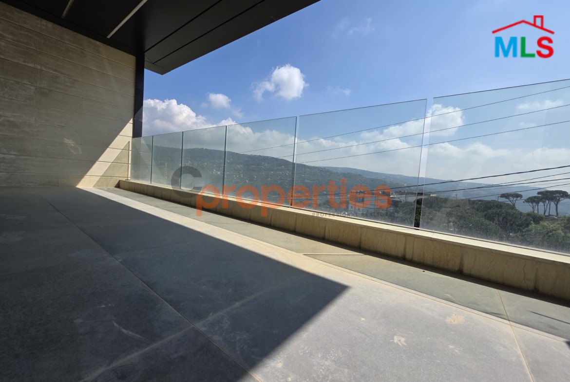 Duplex with Roof & Open View in Baabdat Sfayla, Metn For Sale – CPSK80