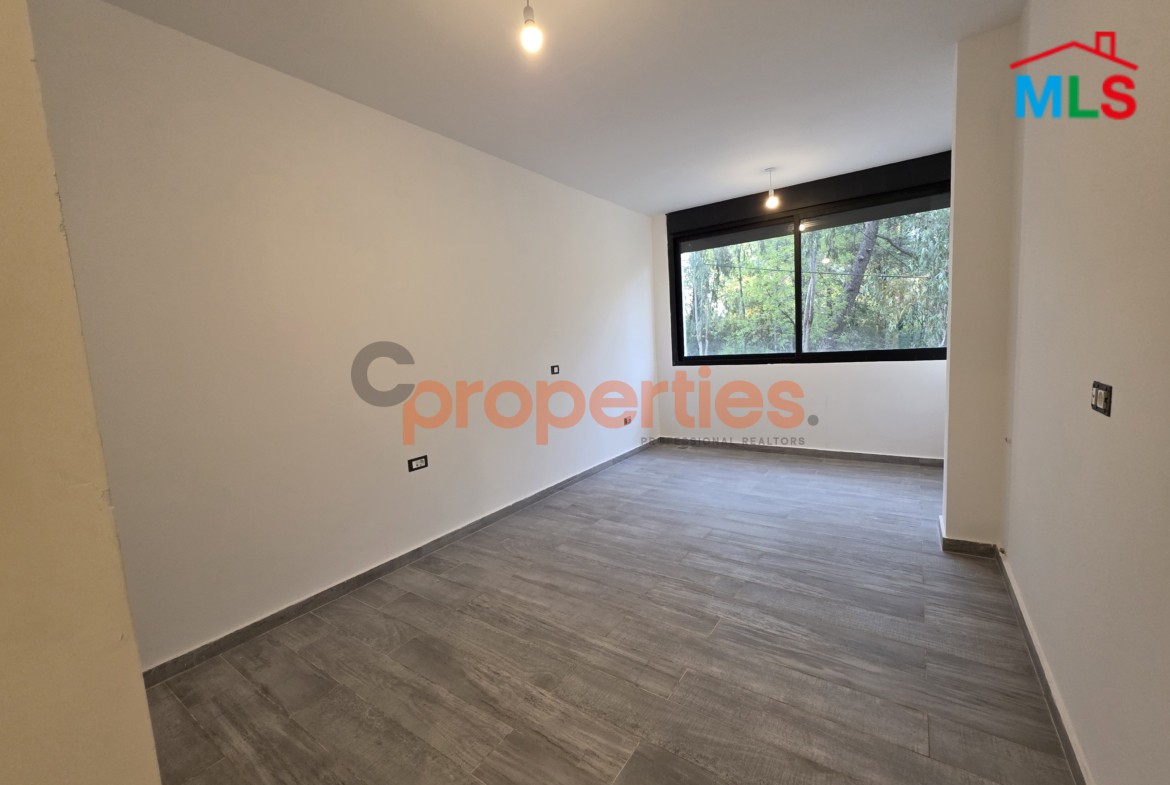 Apartment for Sale in Bhersaf / Sakiet El Misk, Metn – CPSK77
