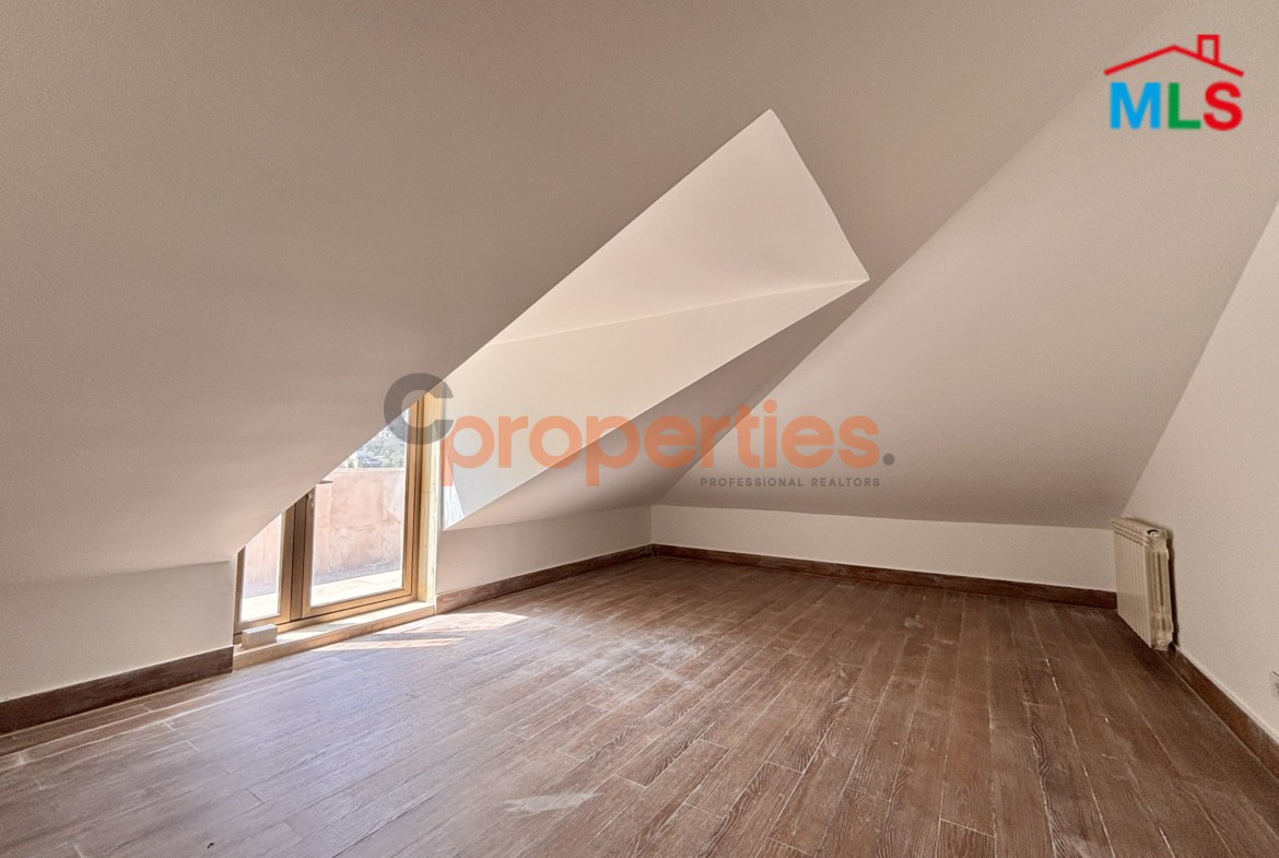 Duplex for sale in Bsalim with terrace & roof – CPRA141