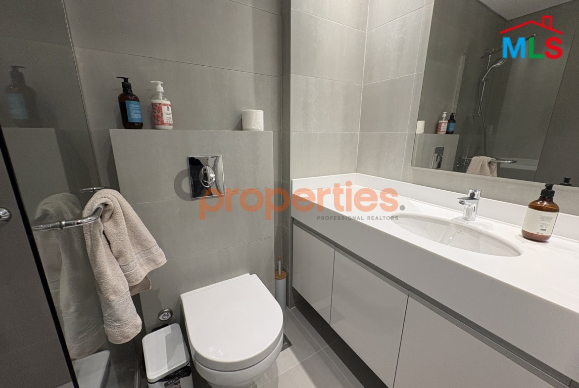 Luxury Chalet For Sale In High End Resort -CPJGN40