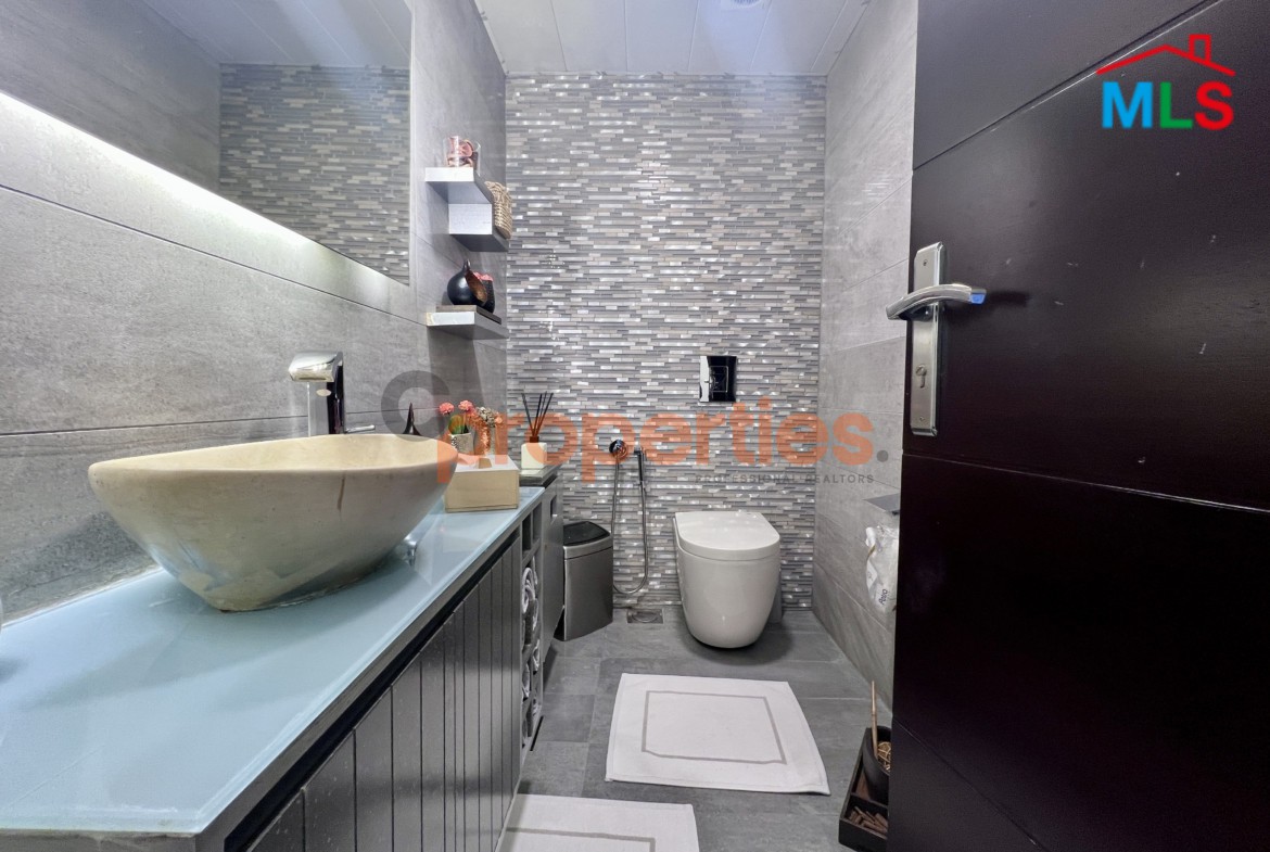 Furnished Spacious & Luxurious Apartment For Sale In Beit Mery | CPCC159