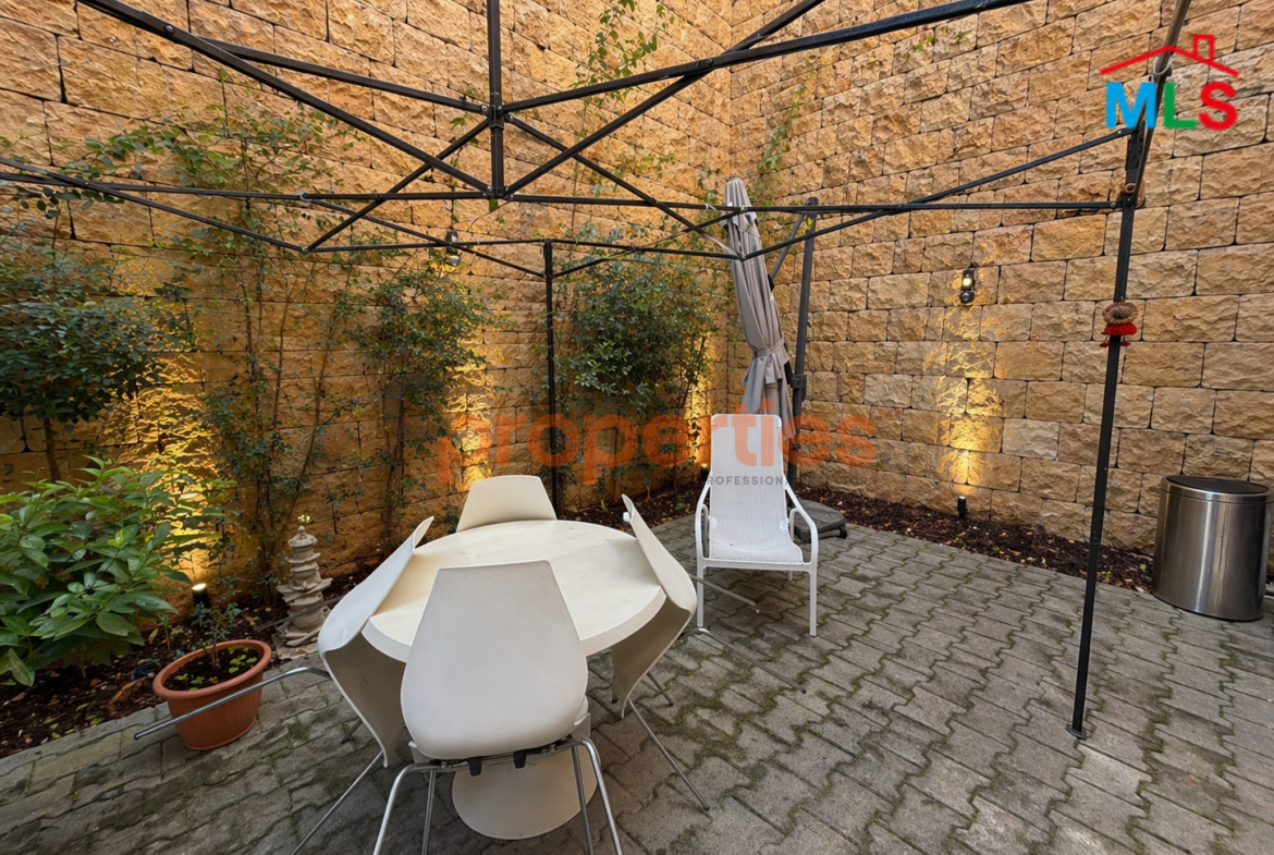 Elegant & Spacious Apartment for Sale in Hazmieh CPMK206