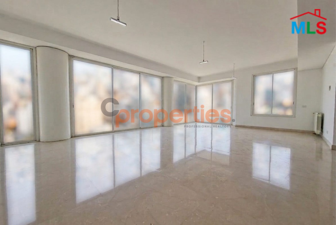 Apartment For Sale In Achrafieh – CPBMH12