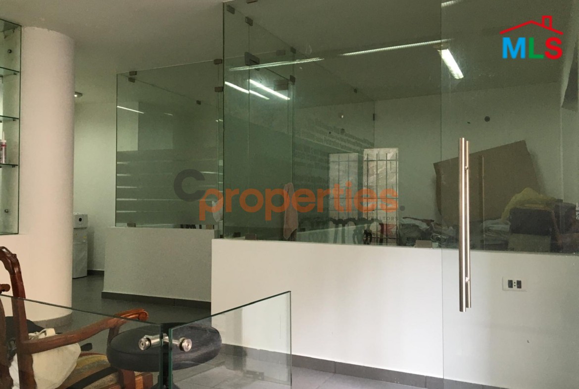 Warehouse for Sale in Zalka – CPFY222