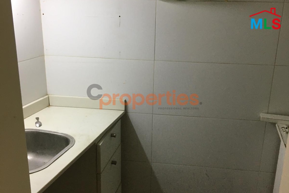 Warehouse for Sale in Zalka – CPFY222