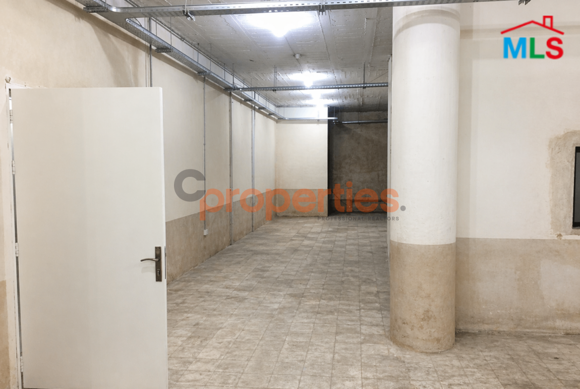 Warehouse for Sale in Zalka – CPFY222