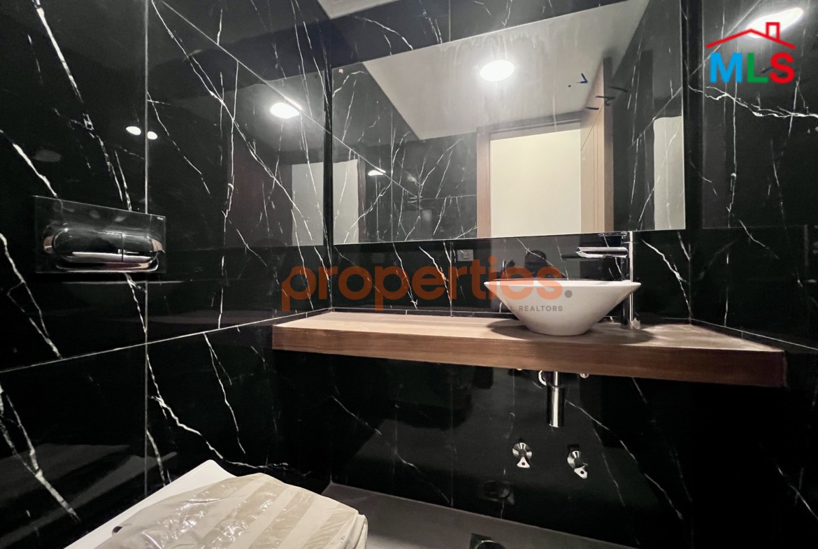 Luxurious & Spacious Apartment For Sale In Beit Mery | CPCC156