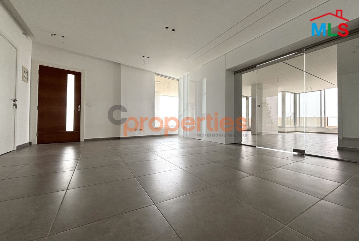 Office For Sale in Jbeil CPJRK346