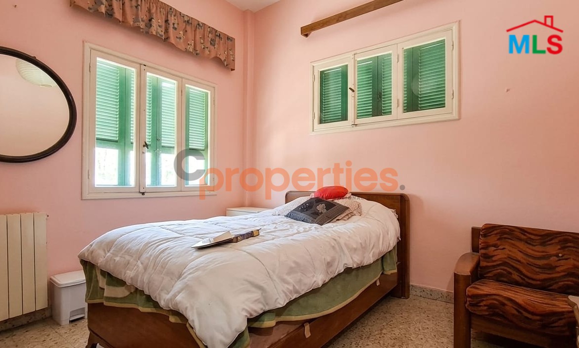 Apartment for sale In Achrafieh – CPBMH11