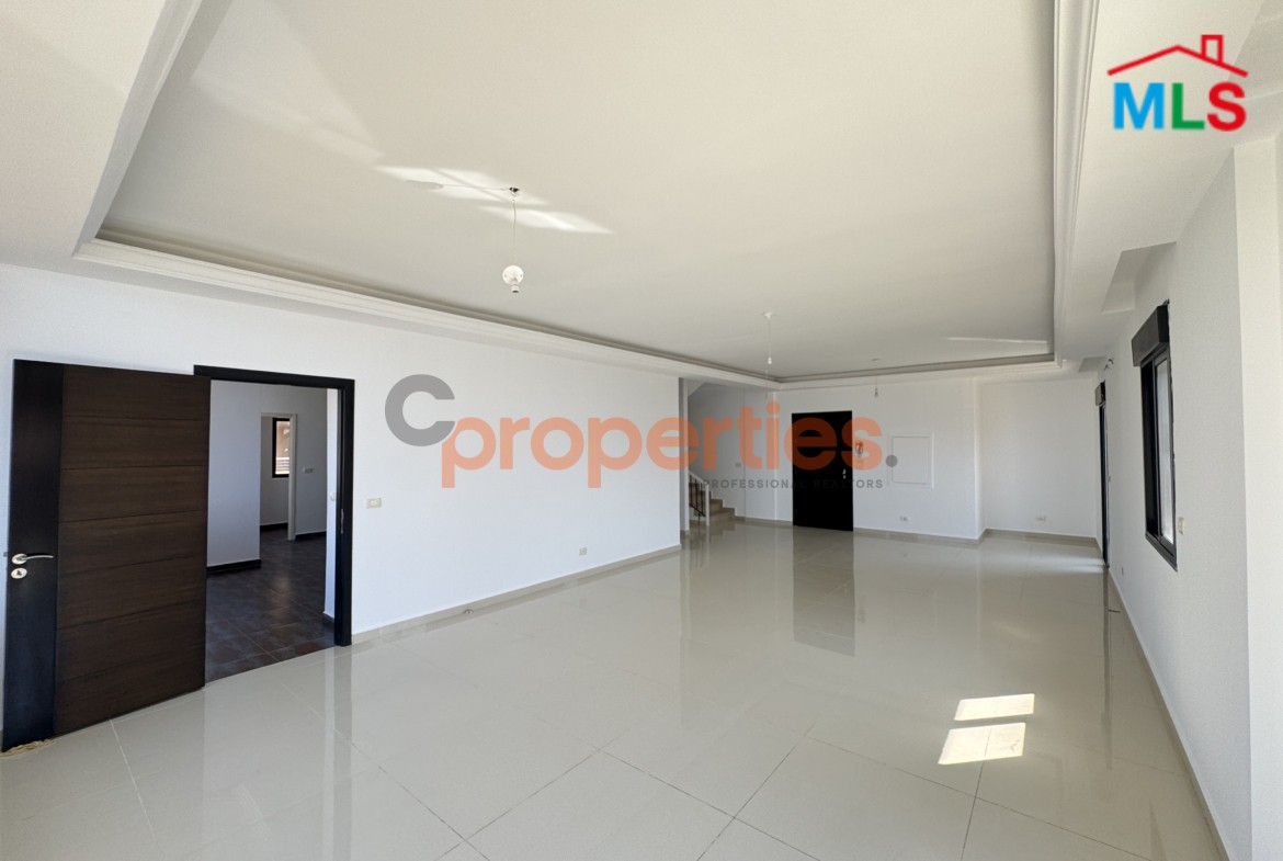 Apartment For Sale in Halat – CPES263