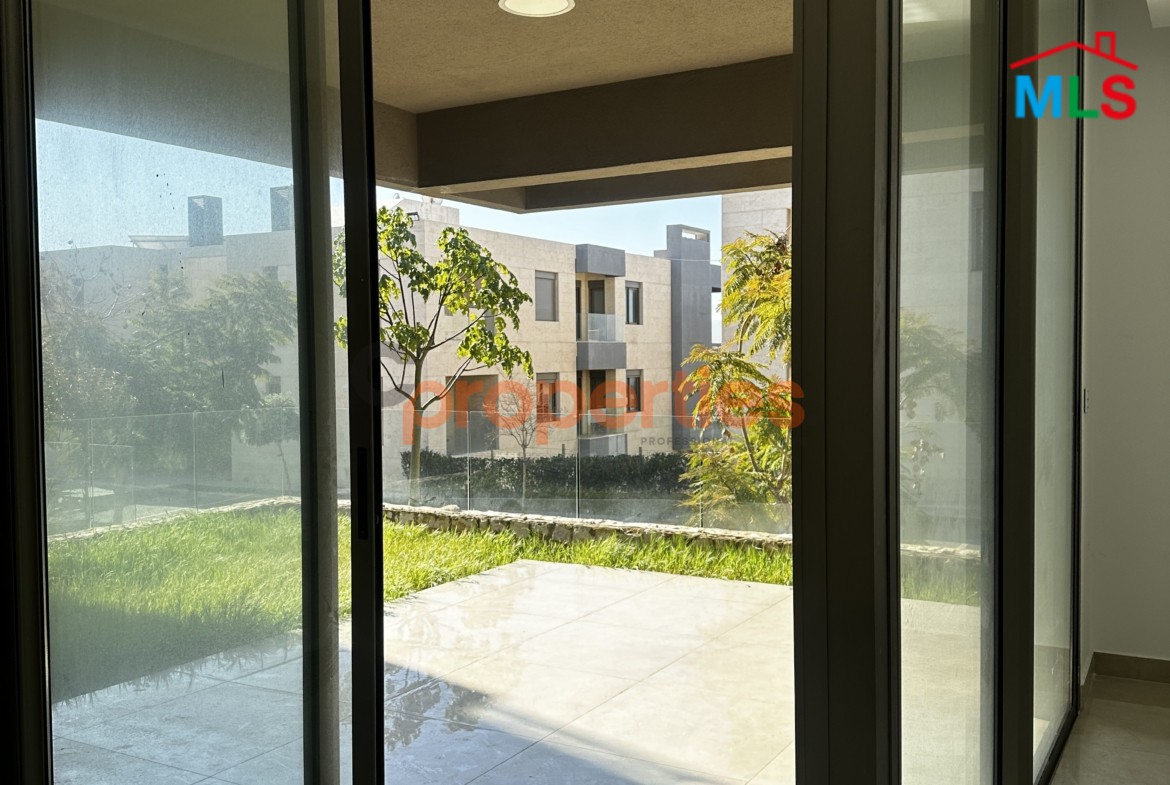 Apartment For Sale in Amchit – CPKCC63