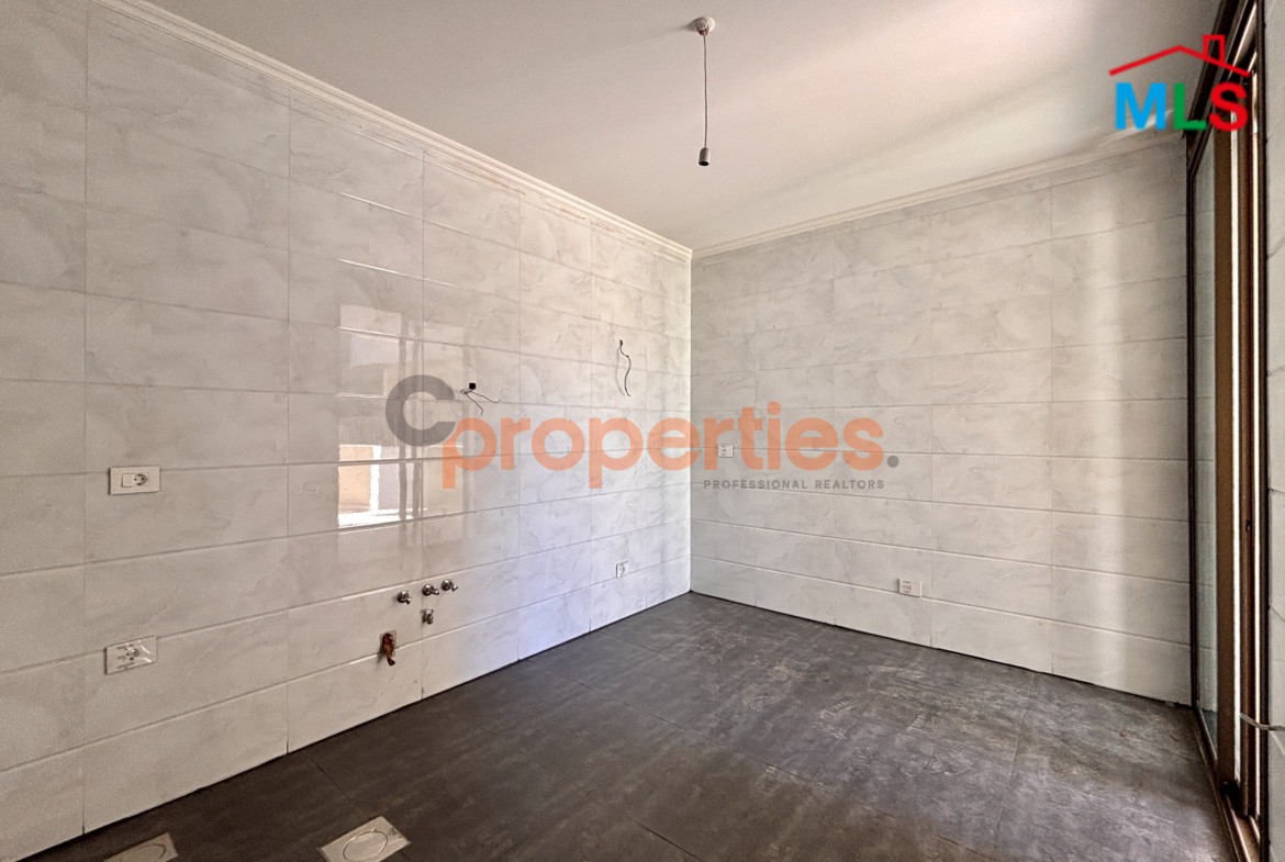 Apartment for sale in Bsalim with balcony – CPRA126
