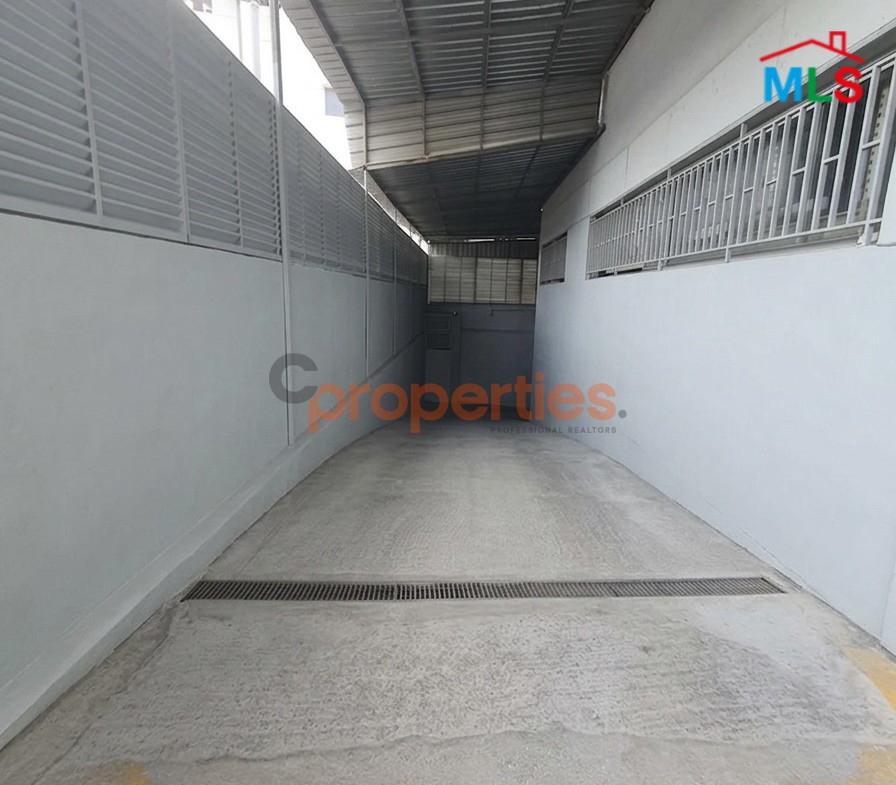 Industrial Warehouse for Sale in Jisr El Bacha – CPGA142